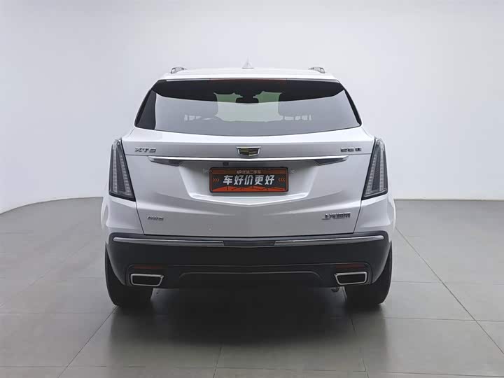Фото 4 - Cadillac XT5