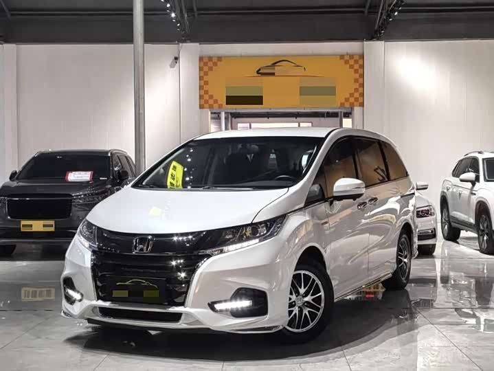 Фото 1 - Honda Odyssey