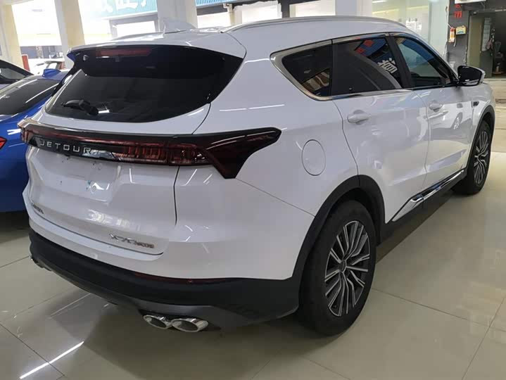 Фото 3 - Jetour X70 Plus