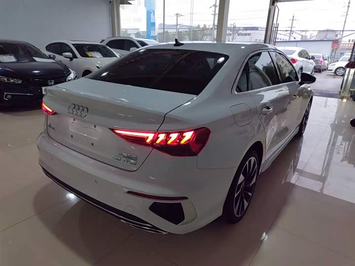 Фото 7 - Audi A3