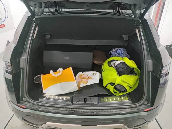 Фото 9 - Land Rover Range Rover Evoque L