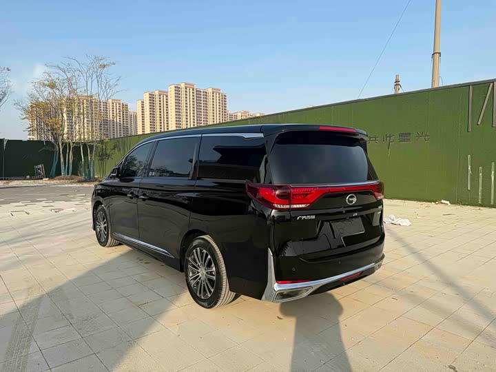 Фото 8 - GAC Trumpchi M8