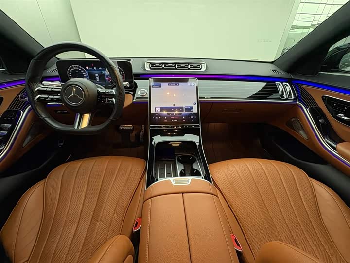 Фото 9 - Mercedes-Benz S-Class