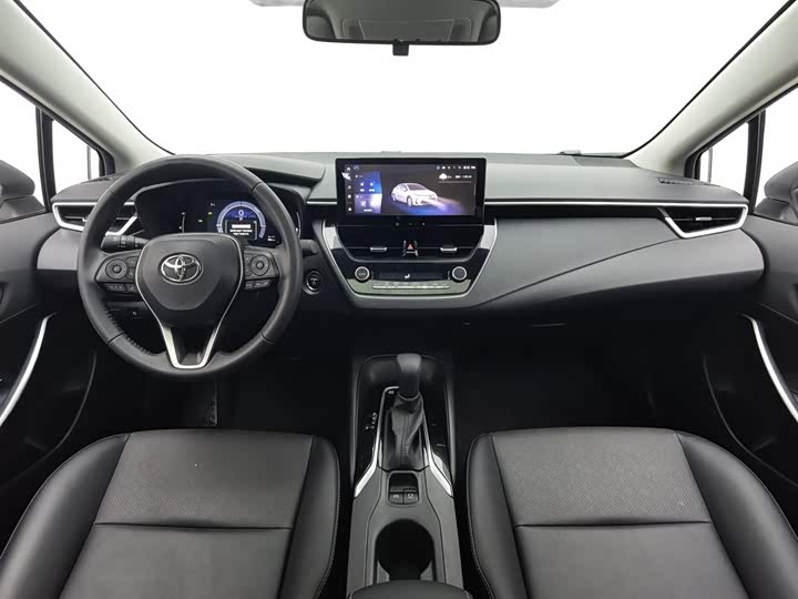 Фото 5 - Toyota Corolla