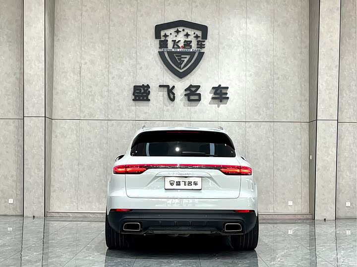 Фото 6 - Porsche Cayenne