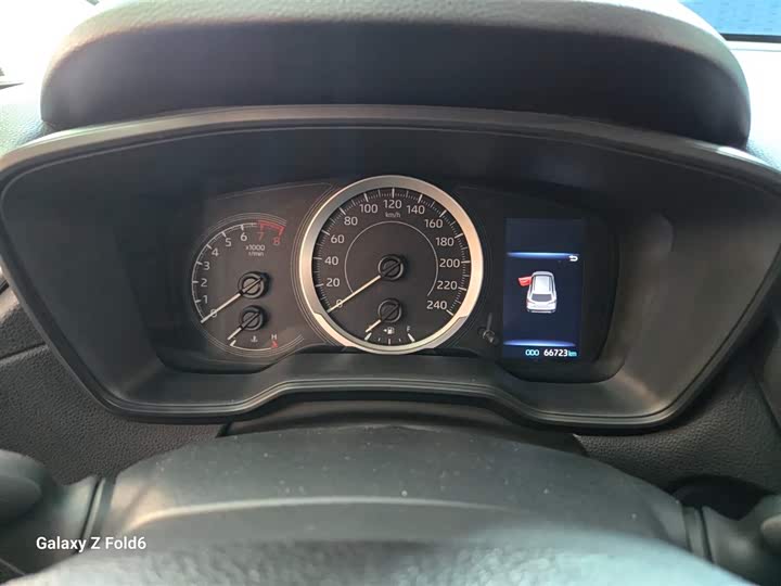 Фото 2 - Toyota Corolla Cross