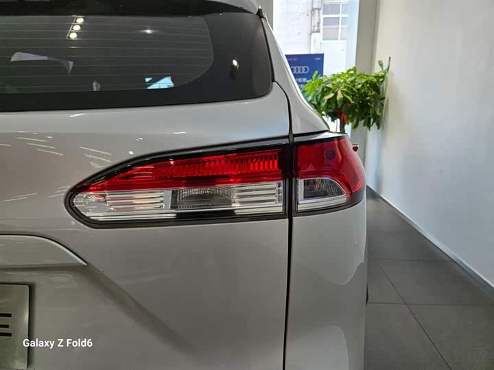 Фото 9 - Toyota Corolla Cross