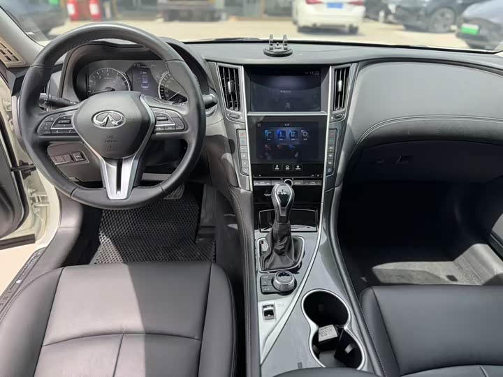 Фото 7 - Infiniti Q50L