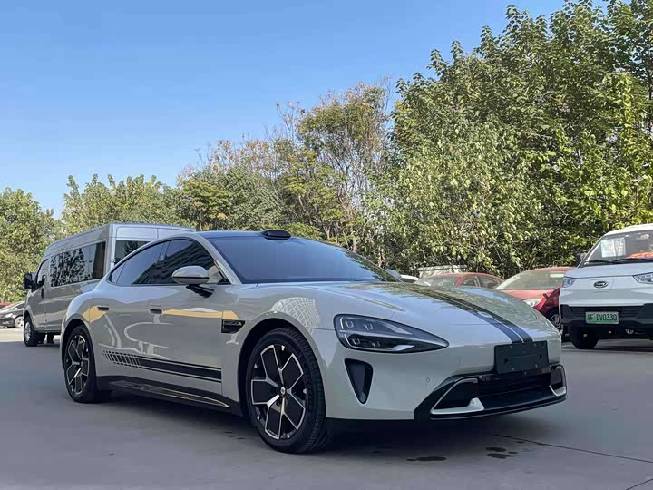 Фото 1 - Xiaomi SU7