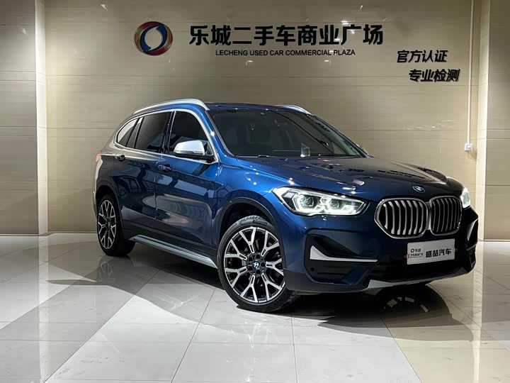 Фото 3 - BMW X1