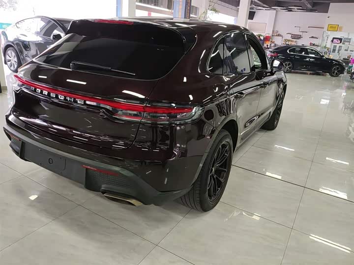 Фото 8 - Porsche Macan