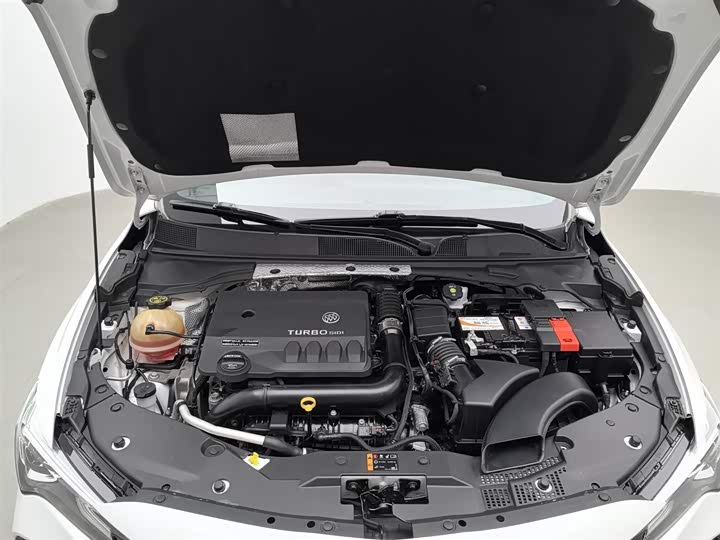 Фото 6 - Buick Verano