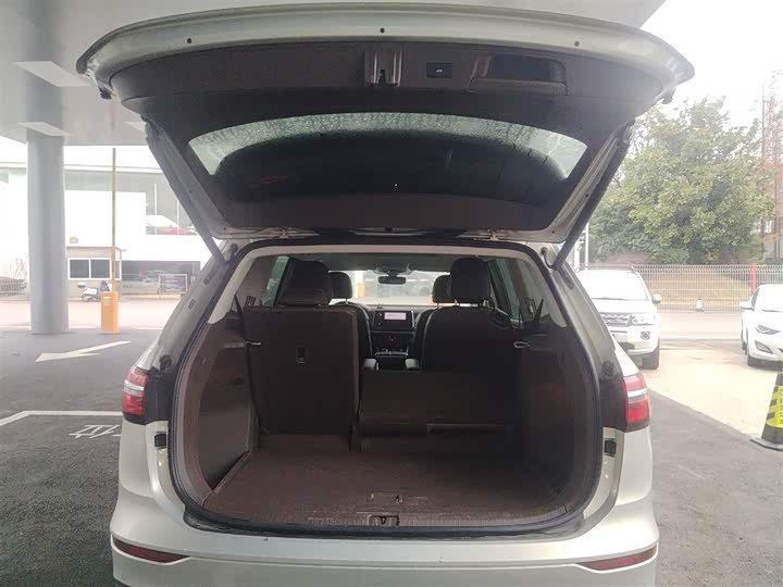 Фото 9 - Volkswagen Viloran