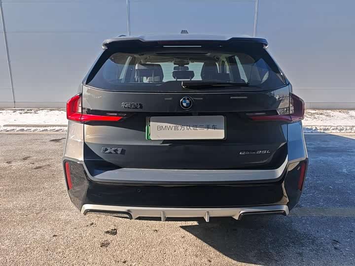 Фото 5 - BMW iX1