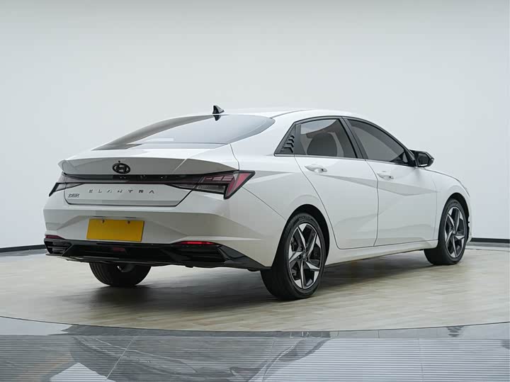 Фото 7 - Hyundai Elantra N line