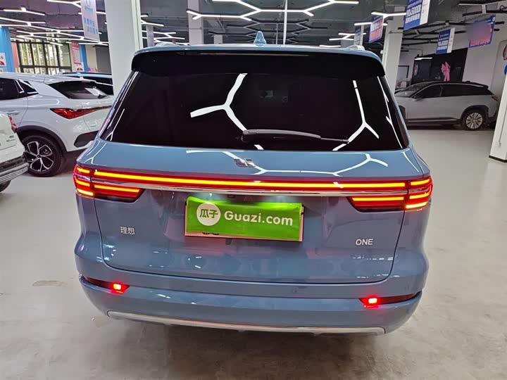 Фото 6 - LiXiang One