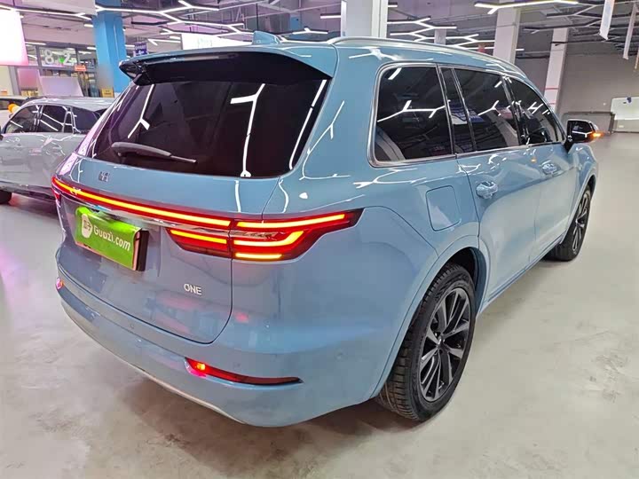 Фото 7 - LiXiang One