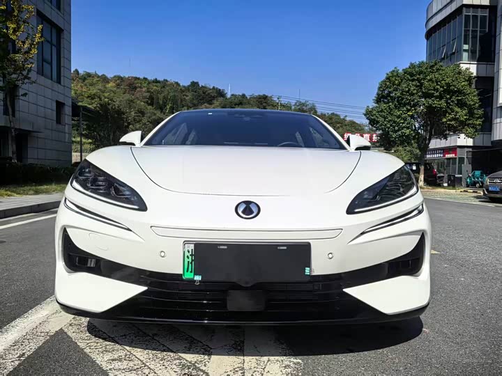 Фото 2 - Denza Z9GT