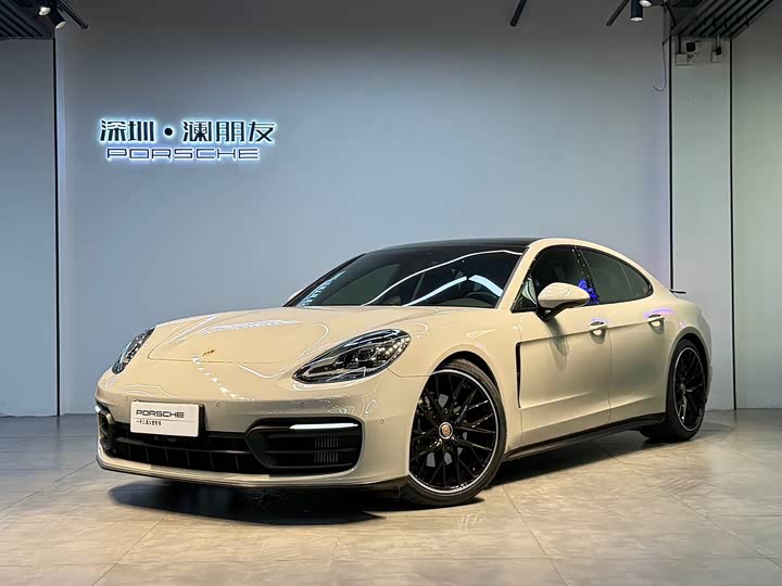 Фото 1 - Porsche Panamera