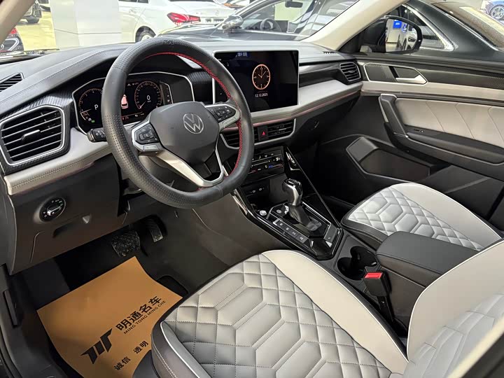 Фото 8 - Volkswagen Tayron