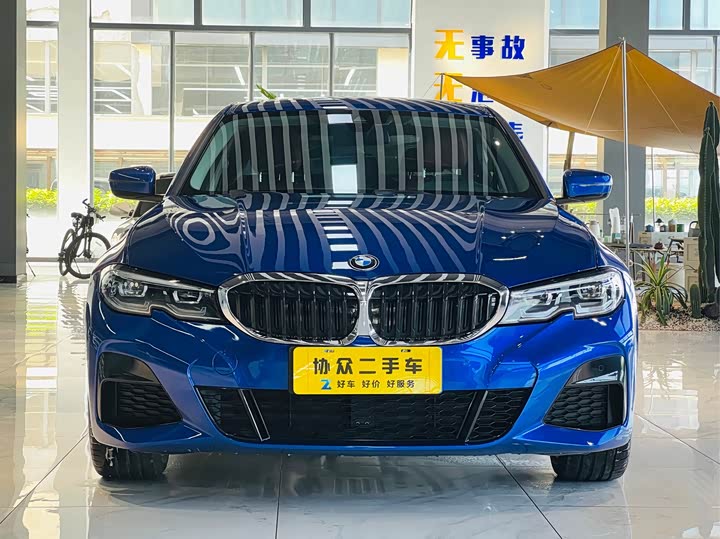 Фото 2 - BMW 3 Series