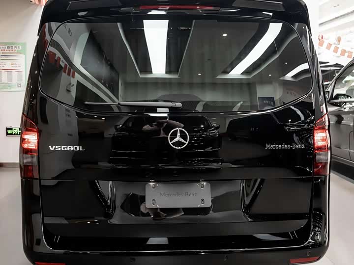 Фото 4 - Mercedes-Benz Vito