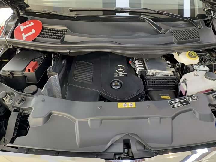 Фото 9 - Mercedes-Benz Vito