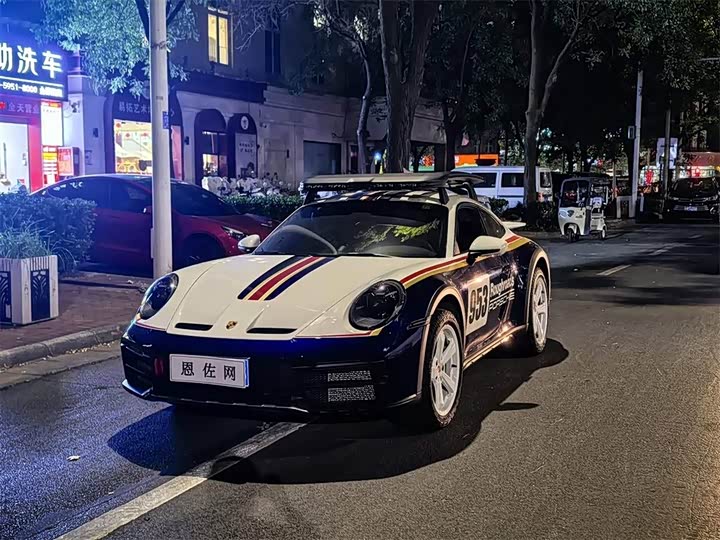 Фото 1 - Porsche 911