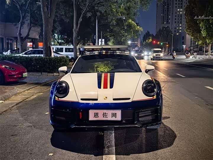 Фото 3 - Porsche 911