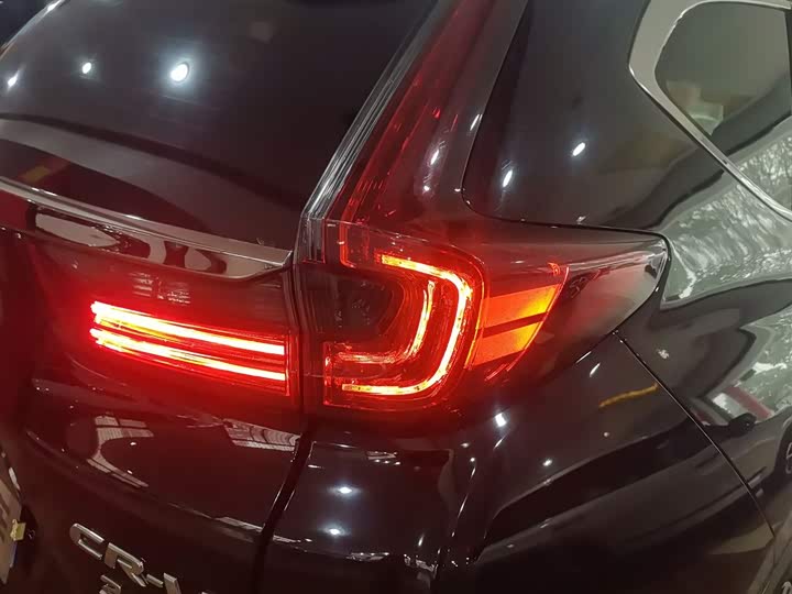 Фото 8 - Honda CR-V