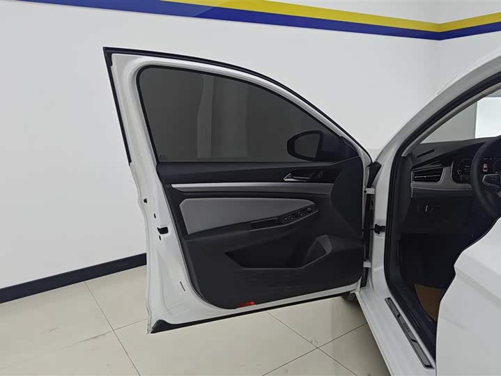 Фото 7 - Volkswagen Bora