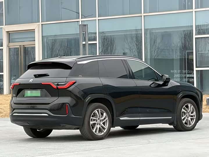 Фото 6 - Nio ES6