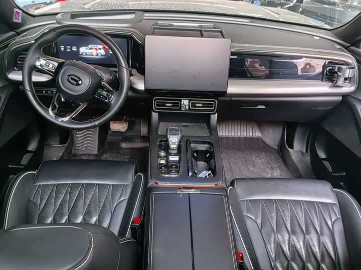 Фото 9 - GAC Trumpchi GS8