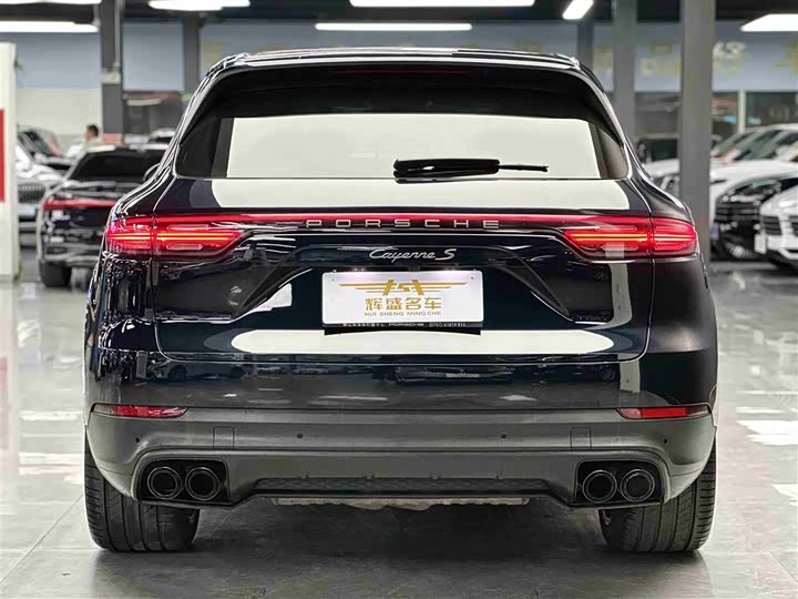 Фото 4 - Porsche Cayenne