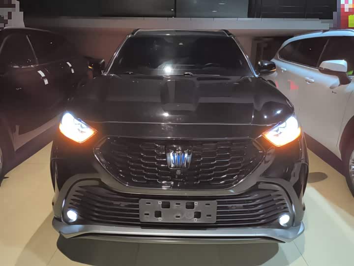 Фото 3 - Toyota Crown Kluger