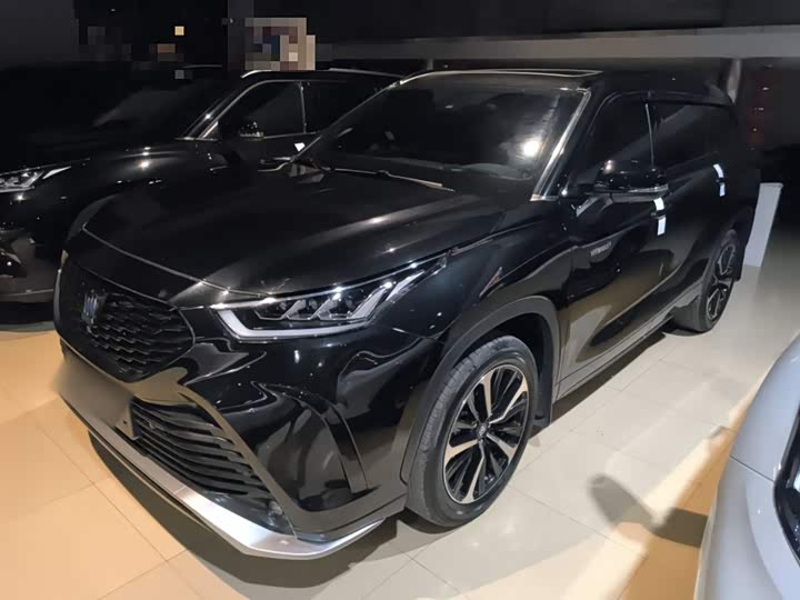 Фото 5 - Toyota Crown Kluger