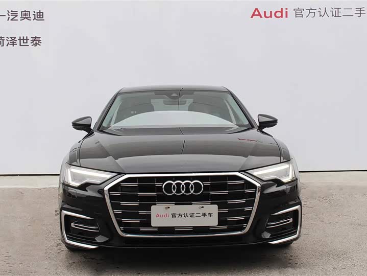 Фото 4 - Audi A6L