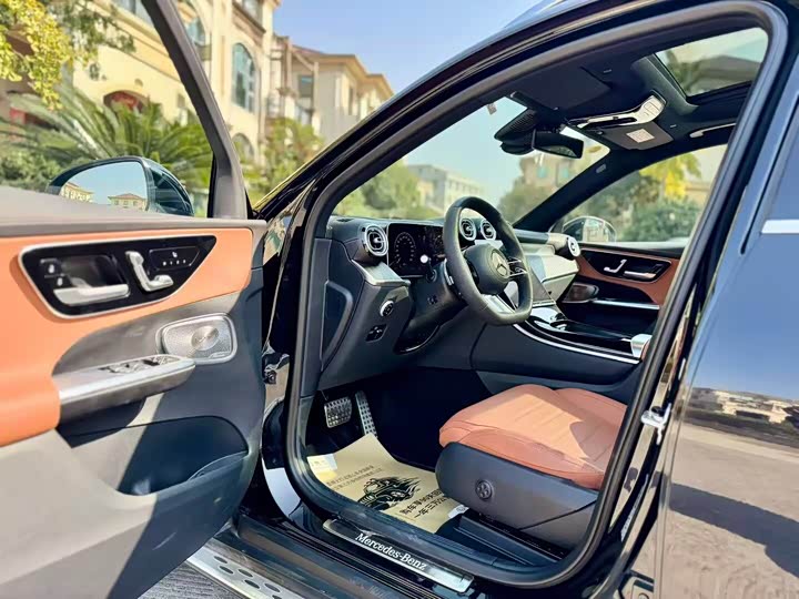 Фото 4 - Mercedes-Benz GLC-Class