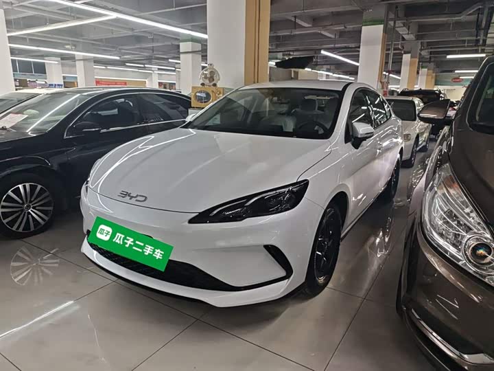 Фото 2 - BYD Seal 05 DM-i Hybrid