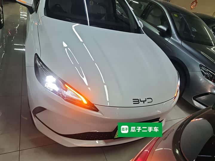 Фото 3 - BYD Seal 05 DM-i Hybrid