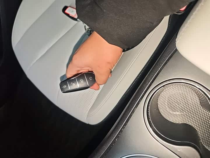 Фото 9 - BYD Seal 05 DM-i Hybrid