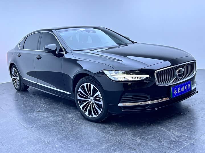 Фото 3 - Volvo S90 Hybrid