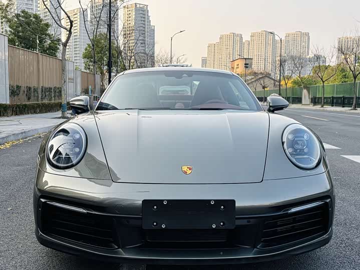 Фото 2 - Porsche 911