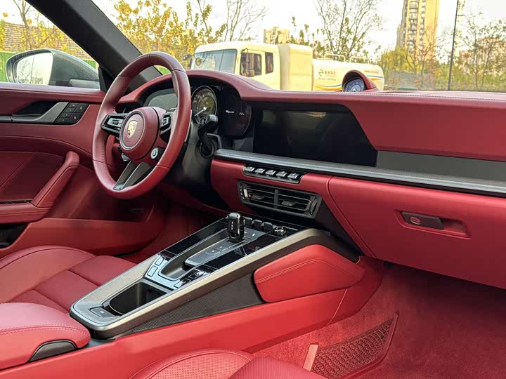 Фото 7 - Porsche 911