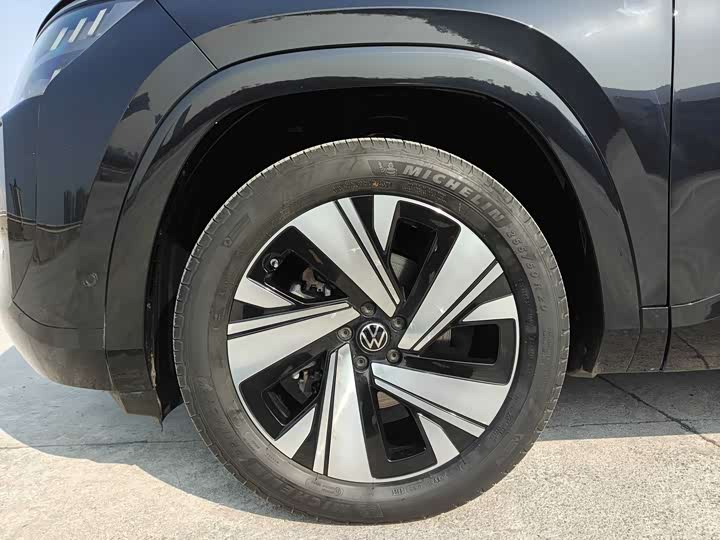 Фото 9 - Volkswagen Teramont Pro