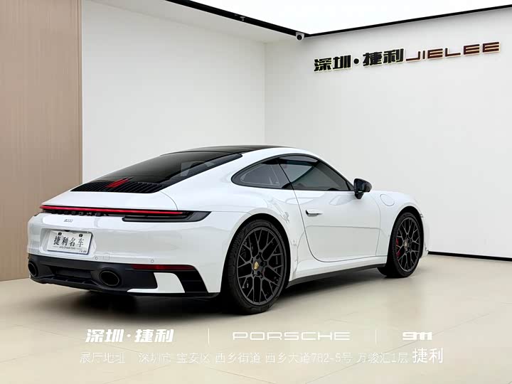 Фото 4 - Porsche 911