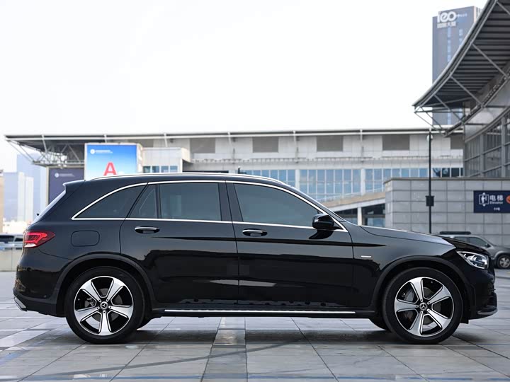 Фото 7 - Mercedes-Benz GLC-Class