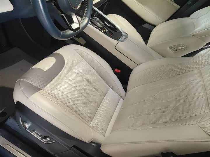 Фото 7 - Zeekr 009