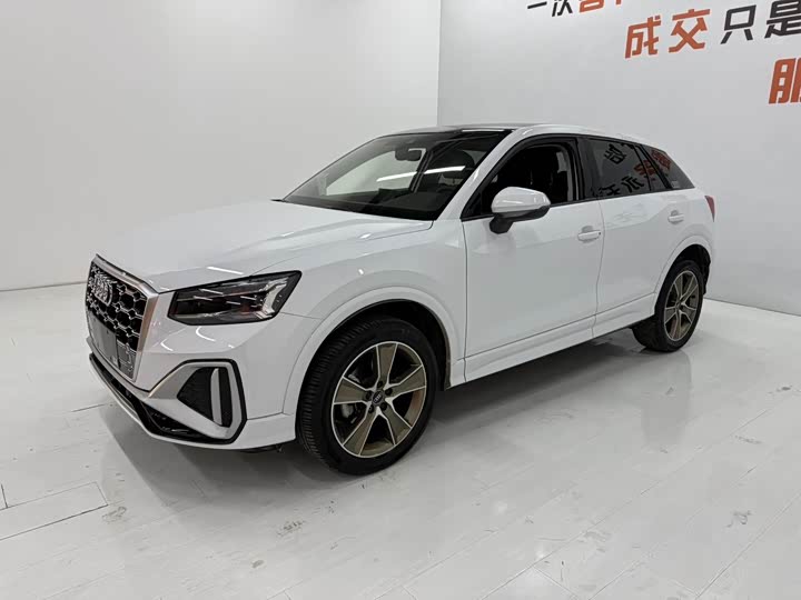 Фото 1 - Audi Q2L
