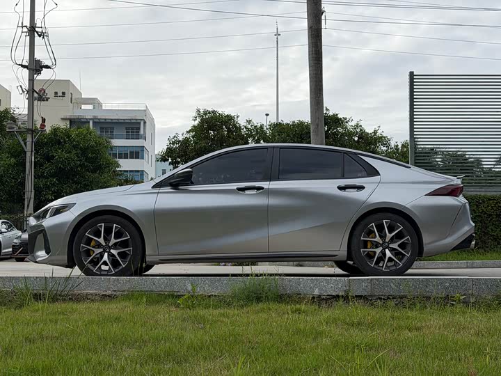 Фото 3 - GAC Trumpchi Empow R